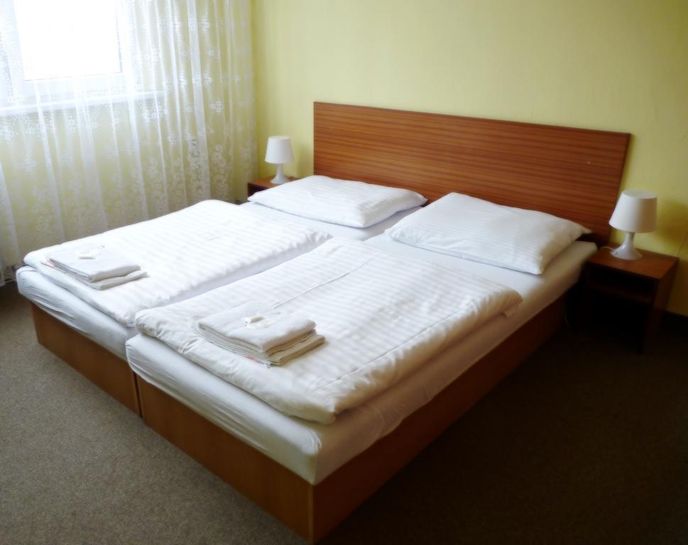 Garni G Hotel Pressburg Exterior foto